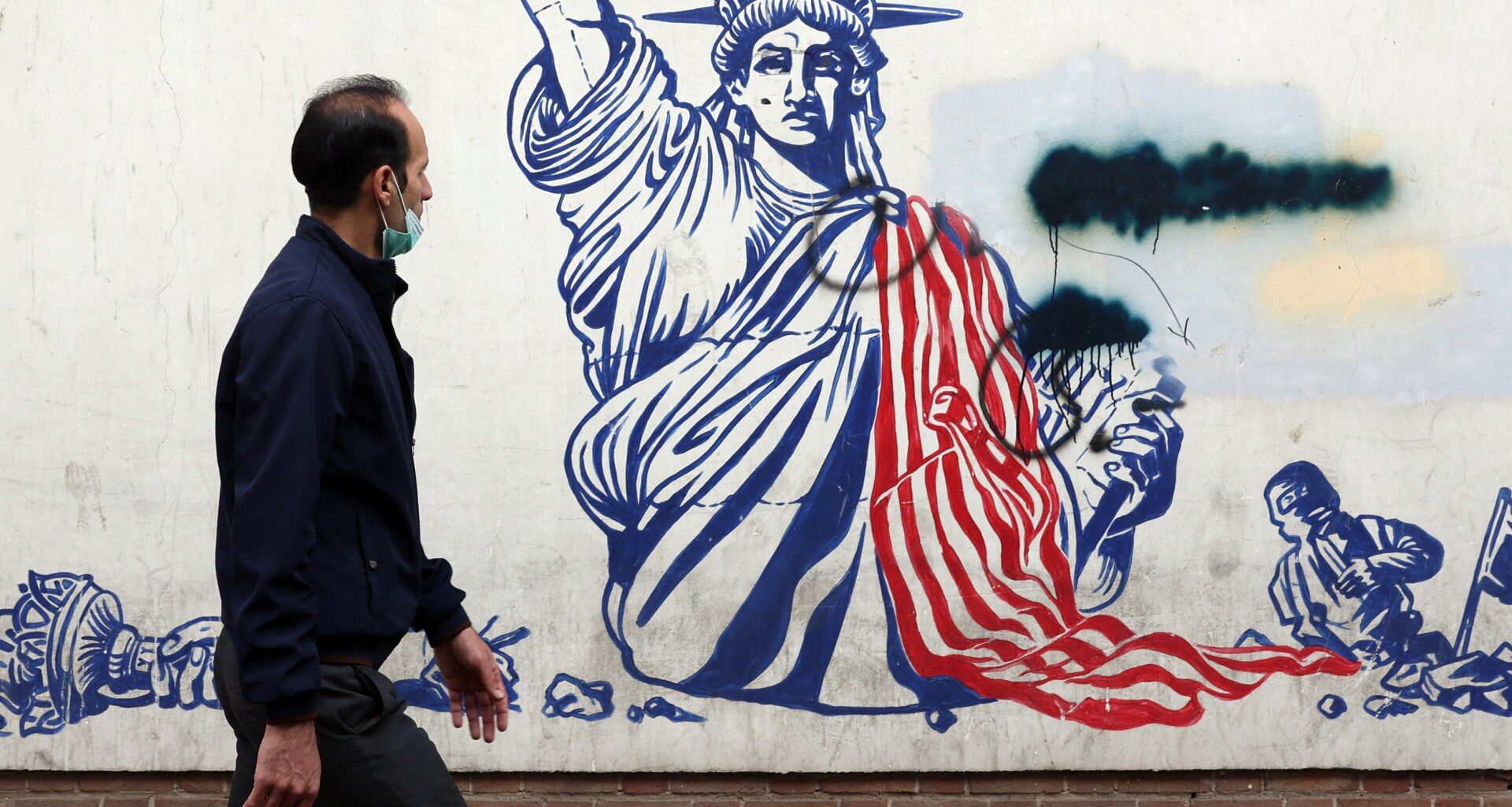 Iran says US risking ‘crisis’ as Trump sets ’10, 15 days’ deadline for deal | Donald Trump News