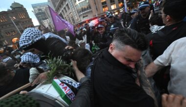 Protests in Sydney against Herzog's visit turn violent amid scuffles with police