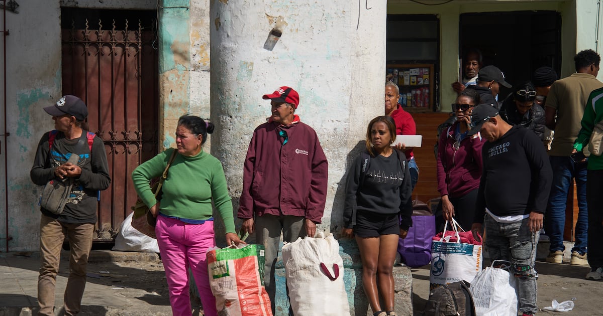 ‘They don’t have enough fuel’: Canadian tourists forced to switch hotels over supply shortages - CTV News