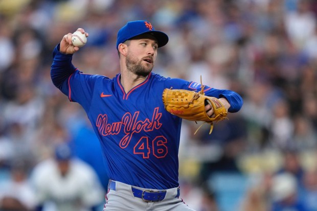 New York Mets starting pitcher Griffin Canning throws to the plate during the first inning of their game against the Dodgers on Wednesday, June 4, 2025, at Dodger Stadium. (AP Photo/Mark J. Terrill)
