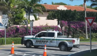 Armed man shot and killed inside Mar-a-Lago perimeter, Secret Service says - The Washington Post