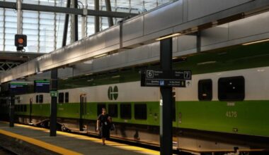 GO train times for Friday