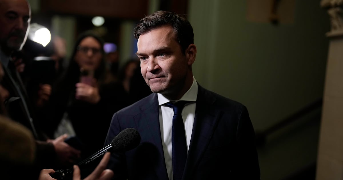 New Liberal MP Jeneroux defends decision to cross floor, won’t speak ill of Conservatives - CTV News