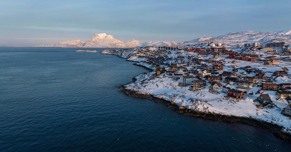 Danish military evacuates U.S. submariner who needed urgent medical care off Greenland - CTV News
