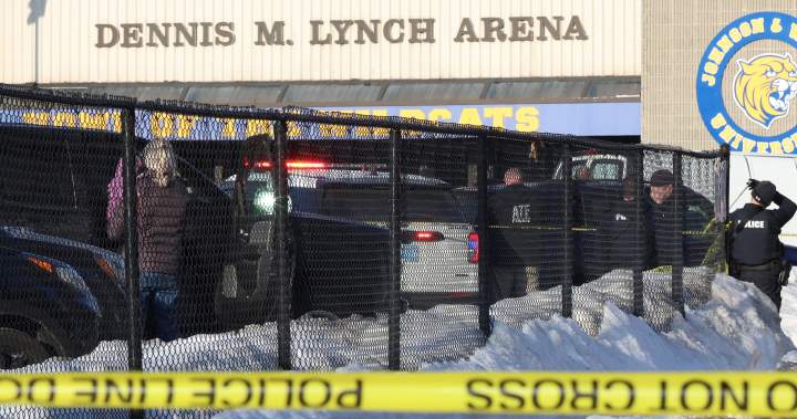 Shooting at Rhode Island ice rink kills 2 during youth hockey game: police - National