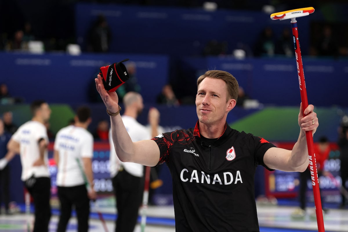 Men’s curling team undefeated at Winter Olympics after win over U.S., women fall 9-8