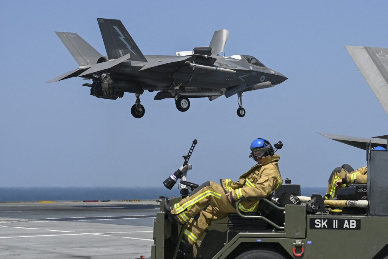 Disproportionately Strong Air Force! Tiny Nation -- 6M People & 280 Sq Miles Area -- To Become First With F-35 STOVL Jets