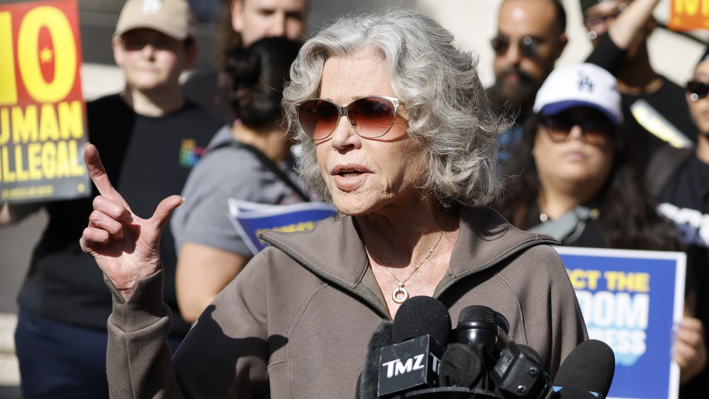 Jane Fonda Defends Don Lemon After Arrest