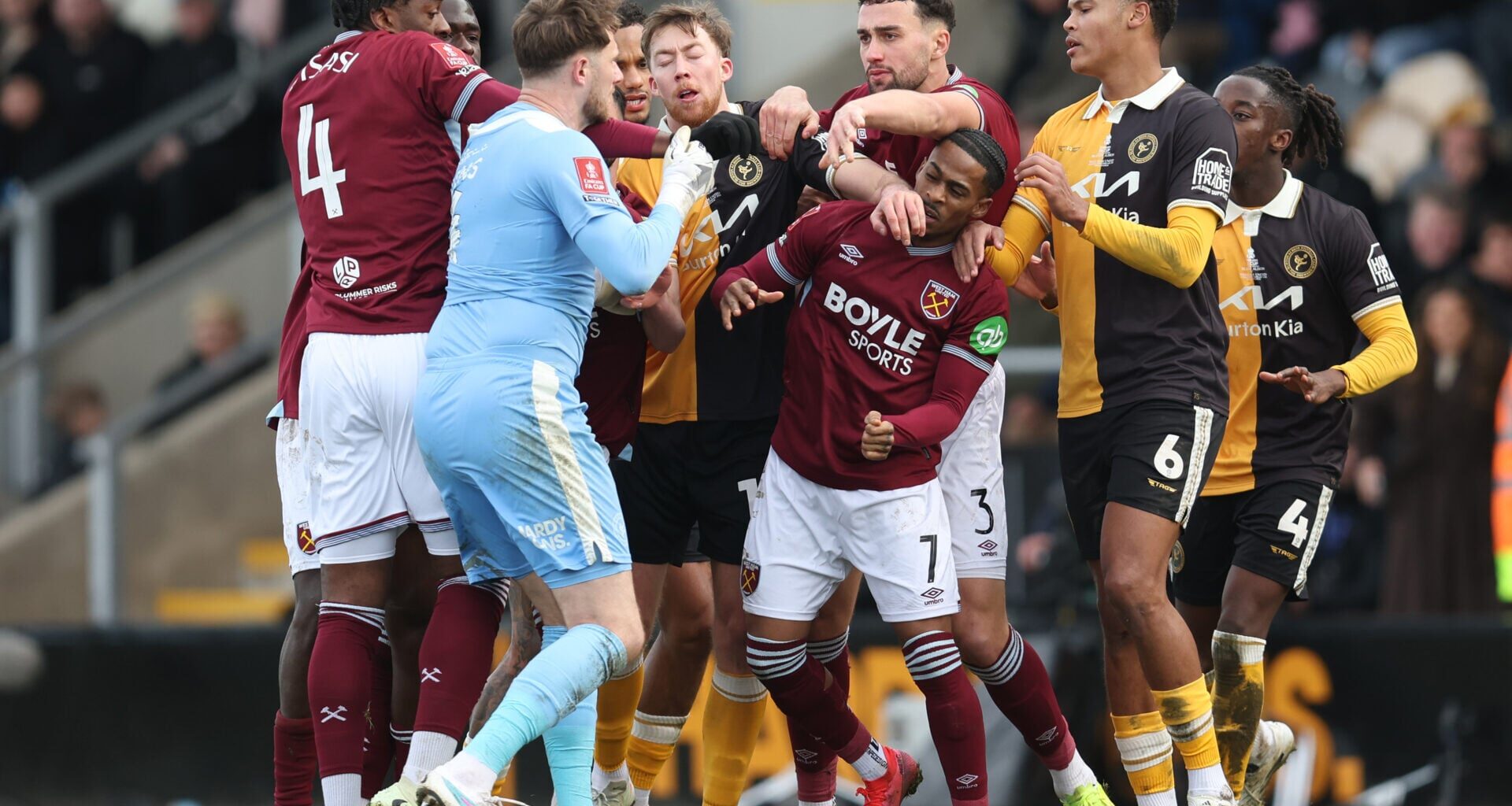 West Ham fans single out biggest FA Cup flop as Adama Traore and Freddie Potts poor at Pirelli