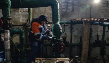 Kyiv condemns ‘blackmail’ by Hungary, Slovakia as energy standoff escalates – POLITICO