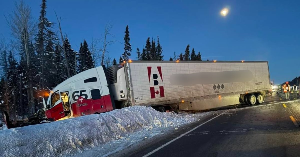 Three dead in Highway 11 crash west of Hearst: OPP
