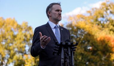 U.S. trade representative says deal with Canada must include higher tariffs