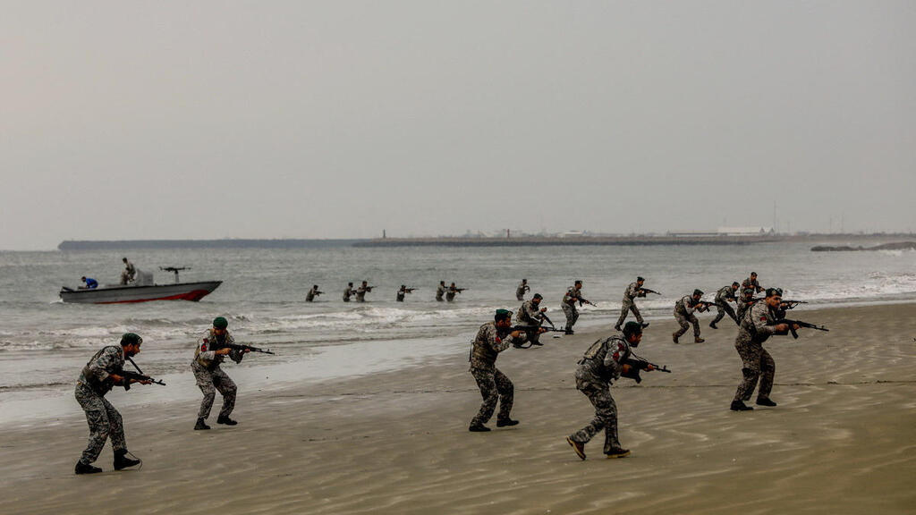 תרגיל צבאי של צבא איראן בעומאן