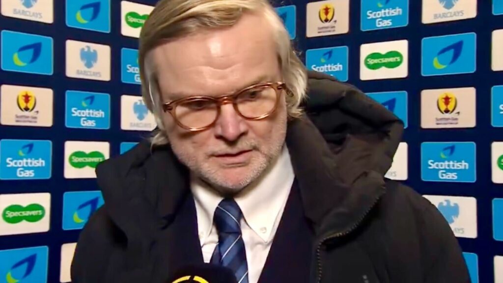 Dundee manager Steven Pressley