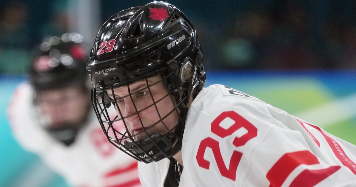 Canada’s Marie-Philip Poulin (knee) on ice for practice as quarter-final vs. Germany looms
