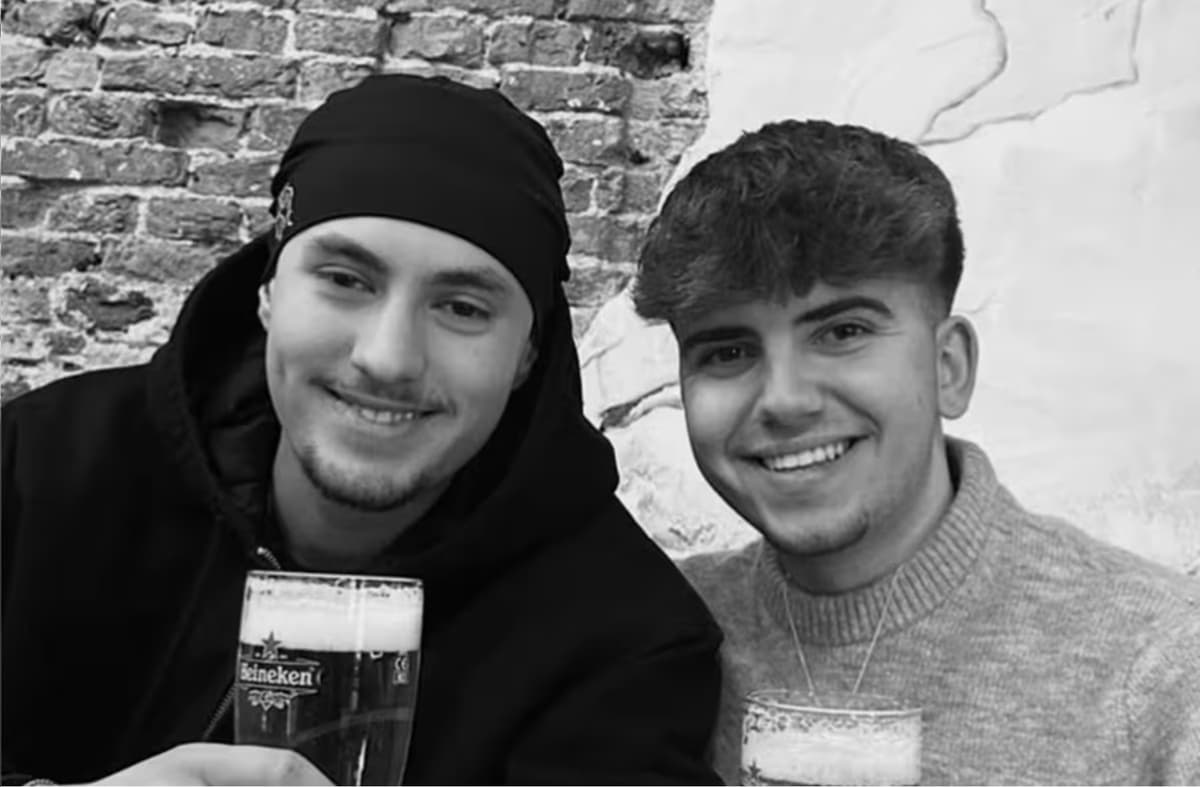 Tragic hikers, 19 and 20, who were found dead on Snowdon are pictured for first time - London Evening Standard