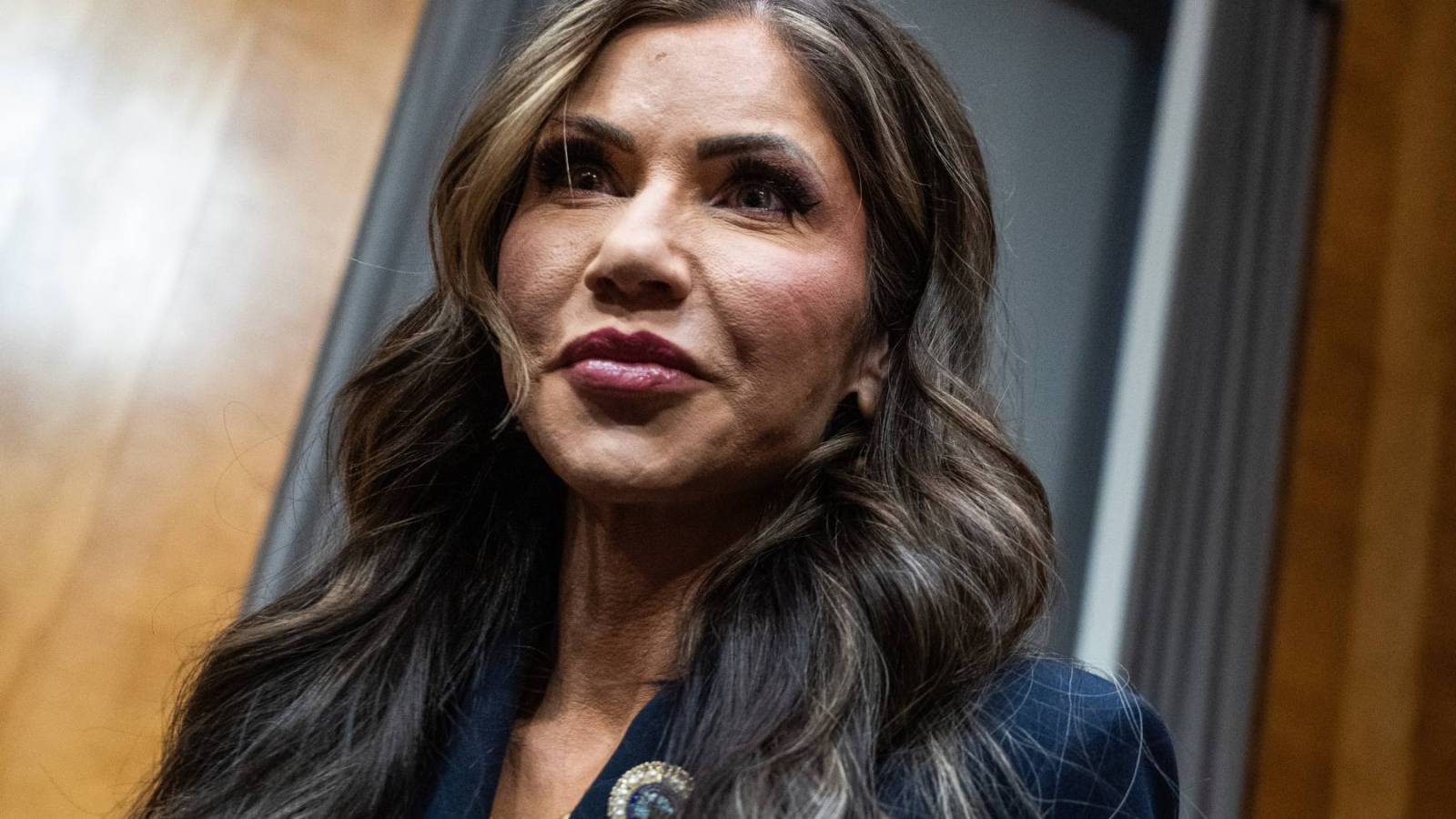 Pilot Fired for Forgetting Kristi Noem’s Blanket on Plane: Report