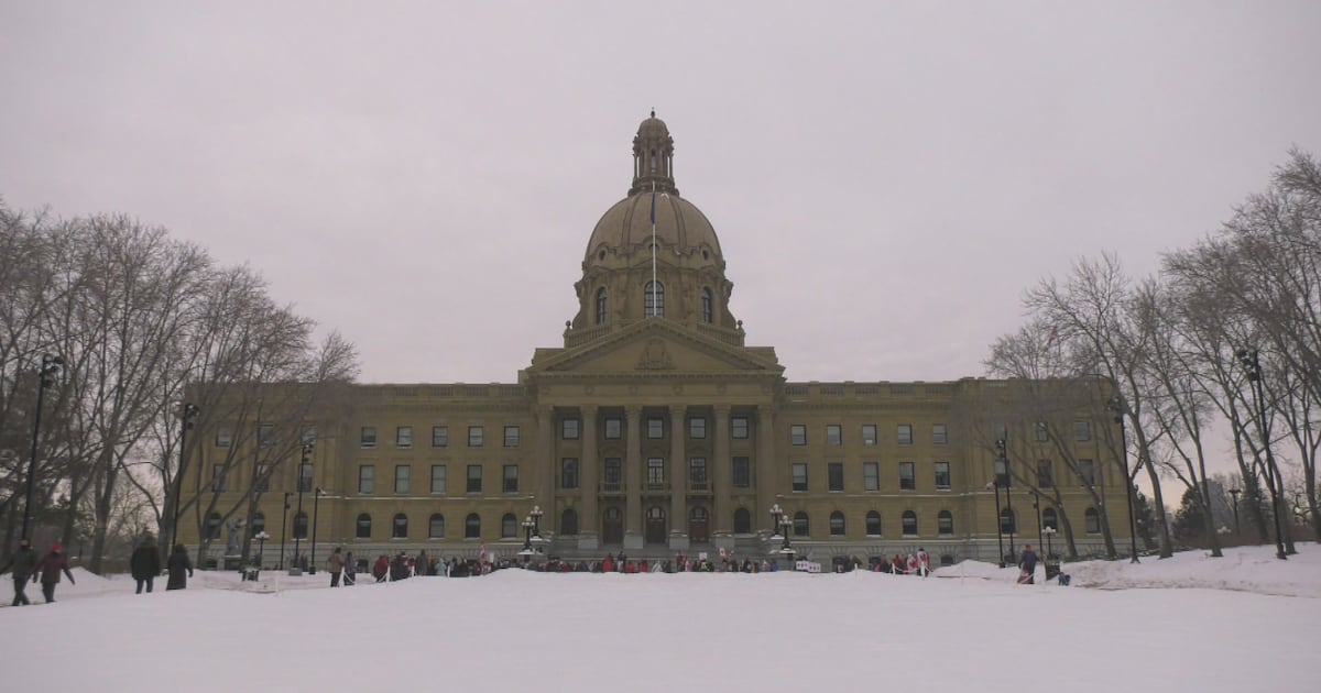 A ‘distraction,’ ‘gaslighting’: Both sides of Alberta’s separation debate say they’re displeased with upcoming referendum - CTV News
