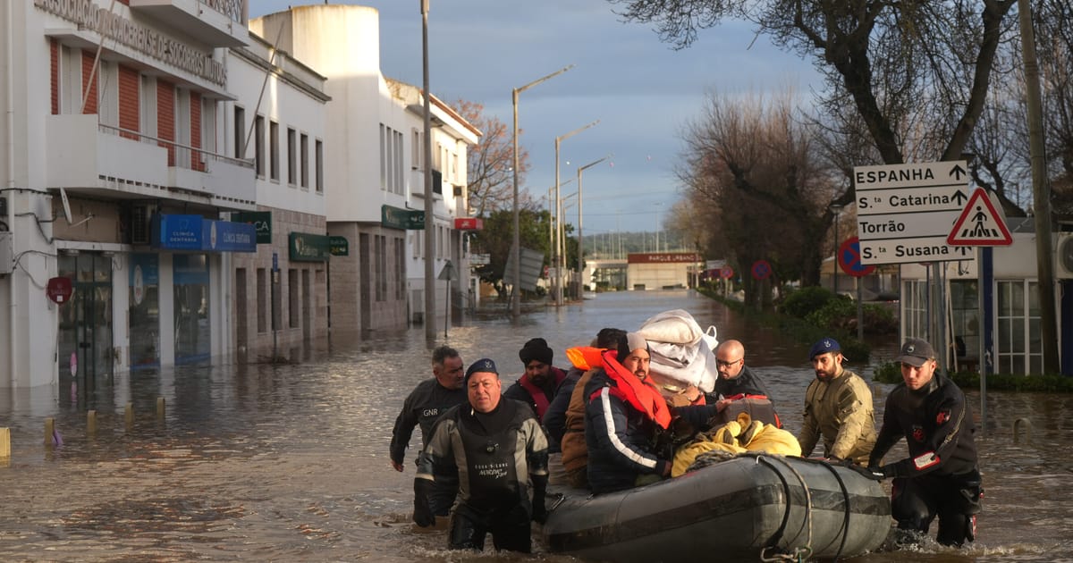 Portuguese leaders defy floods and far right to hold Sunday presidential runoff - politico.eu
