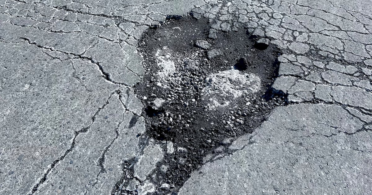 Toronto pothole repairs underway