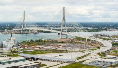 Trump threatens to block opening of new bridge between Detroit and Canada