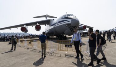 Russian cargo plane arrives in Cuba, echoing frantic Caracas buildup