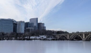 NEW: Avoid contact with Potomac River, Va. Dept. of Health says