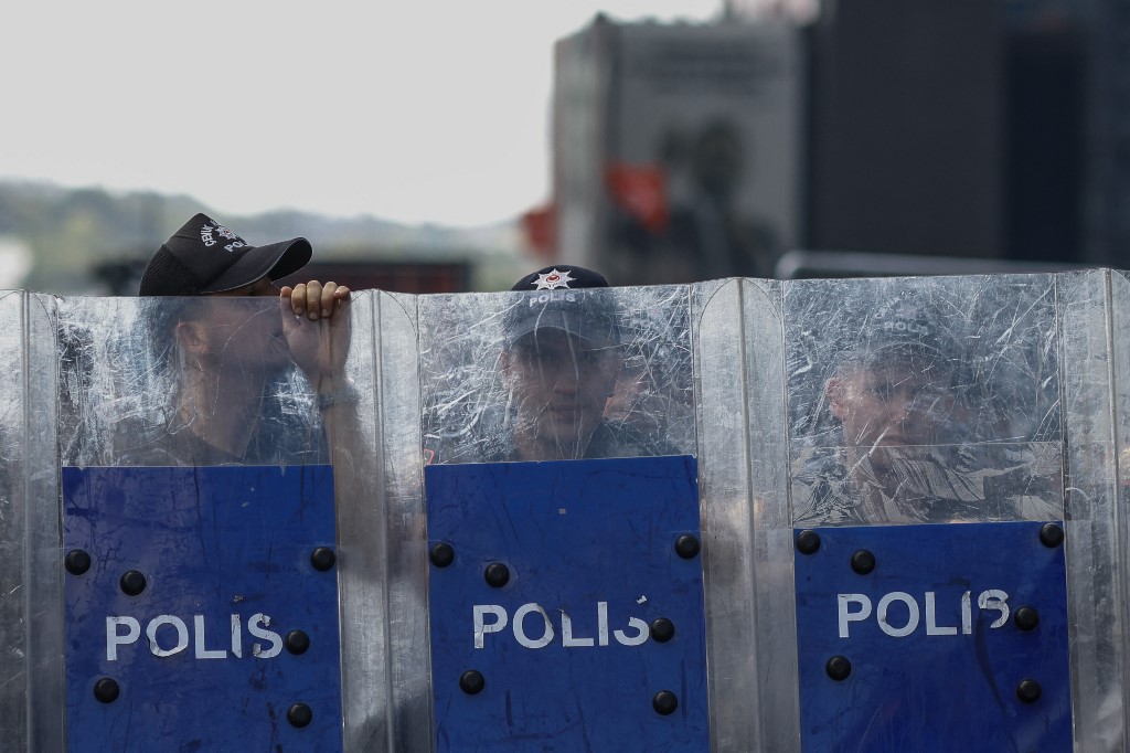 Turkey busts Israeli plot mimicking Hezbollah pager attack tactics