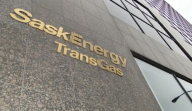 Thirteen SaskEnergy employees suspended in connection to fuel theft - CTV News