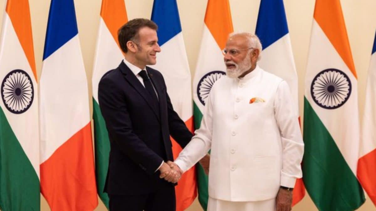 PM Modi Meets Macron, Announces Special Global Strategic Partnership With France | India News