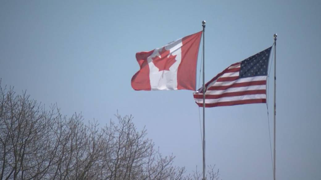 Click to play video: 'Poll finds Canadians think relationship with U.S. is broken'