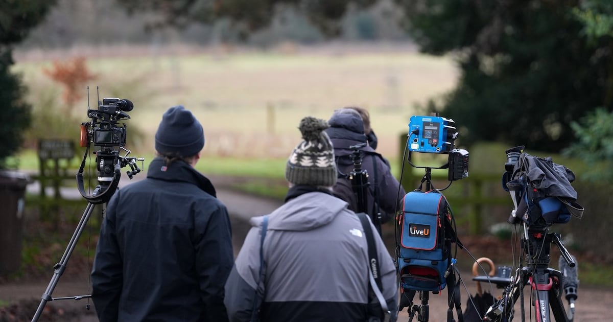 Prince Andrew arrest: Police searching former home