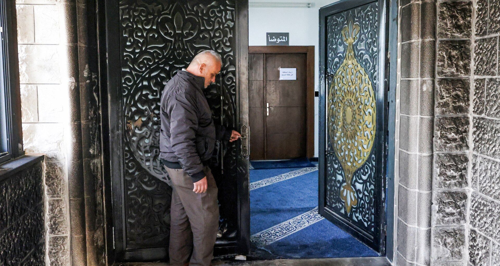Israeli settlers deface, set fire to West Bank mosque during Ramadan | Israel-Palestine conflict News
