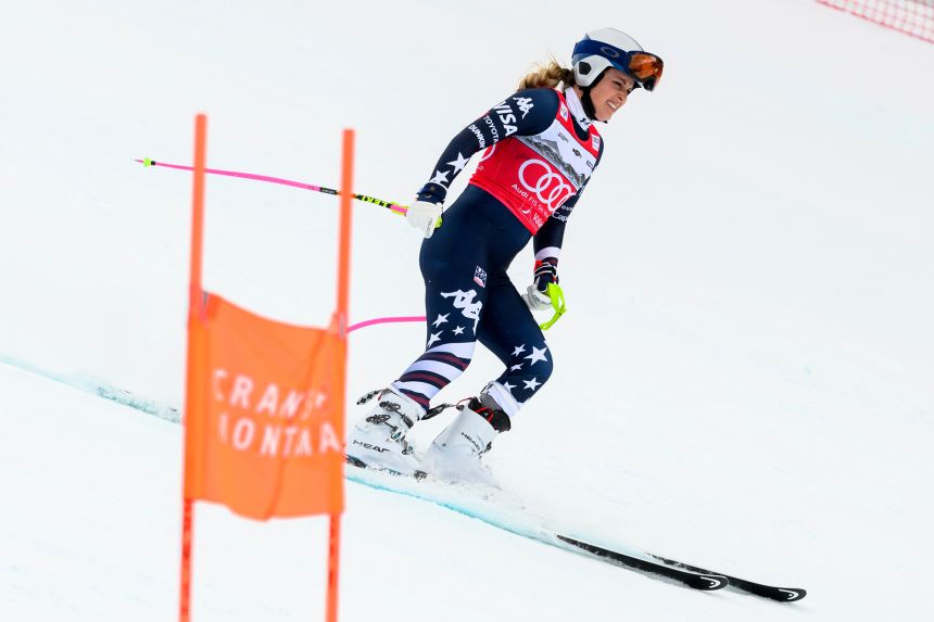Vonn grimaces while making her way down the hill after crashing during the women’s World Cup downhill in Crans-Montana, Switzerland, on Friday.