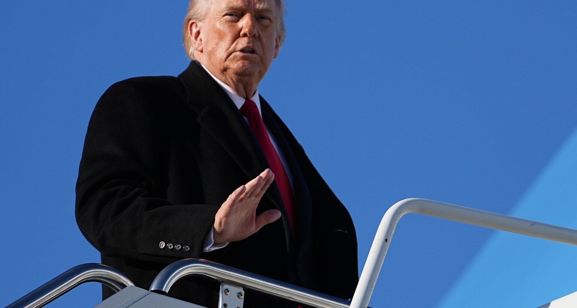 Trump threatens an executive order to mandate voter IDs before elections | Donald Trump News