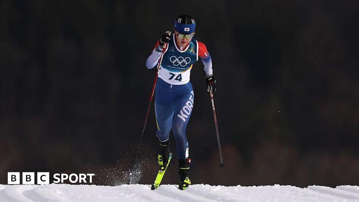 Dasom Han competing in the women's sprint classic qualification