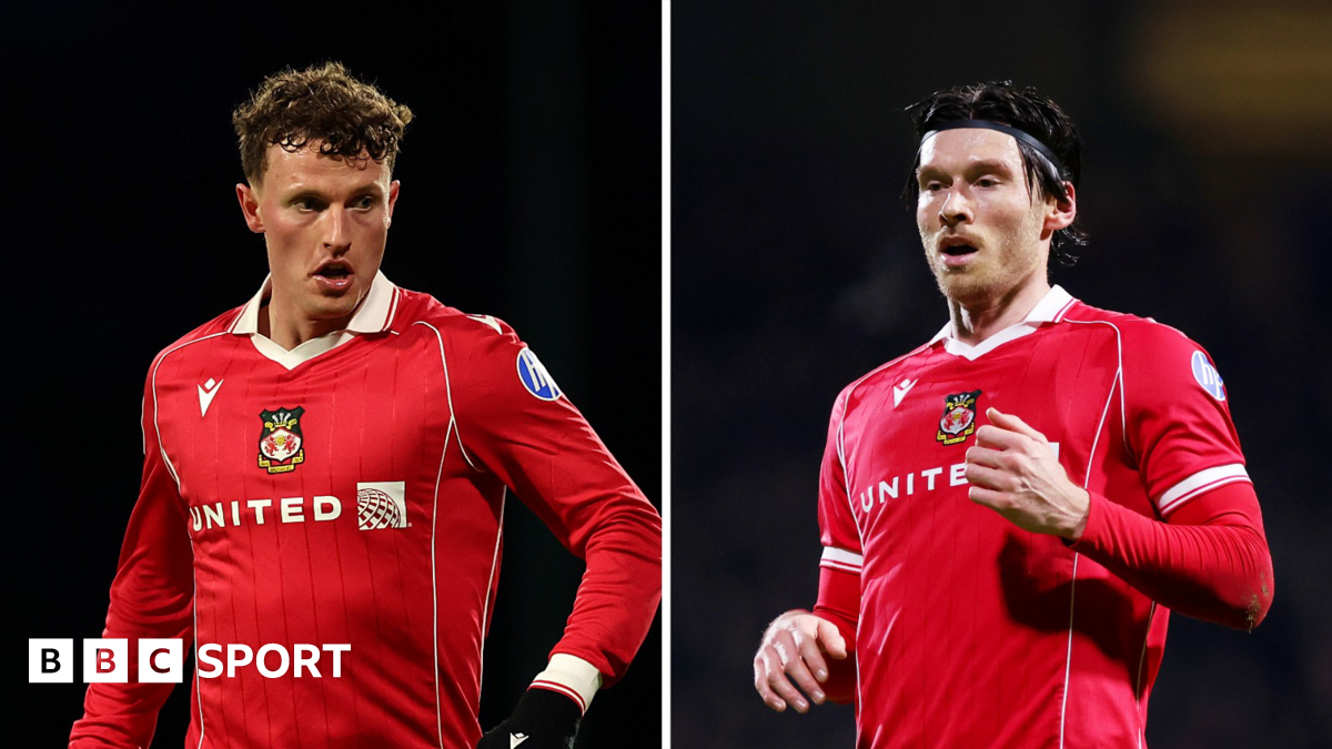 Wrexham duo Nathan Broadhead (left) and Kieffer Moore (right)