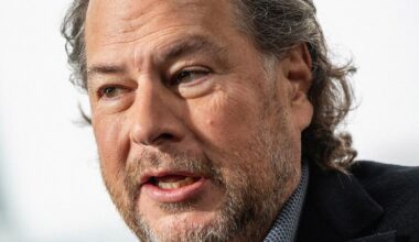 Salesforce Workers Circulate Open Letter Urging CEO Marc Benioff to Denounce ICE