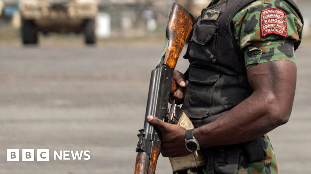 Kwara state attack: Boko Haram blamed as US military team deploys to Nigeria - BBC