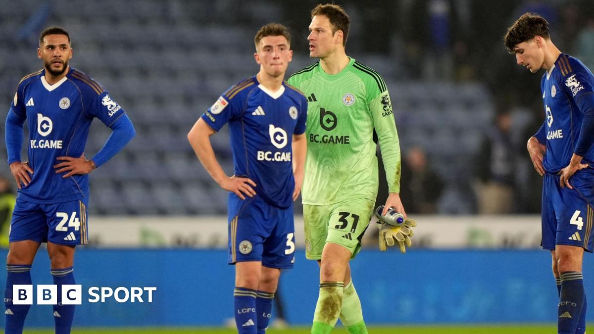 Leicester City's Jamaal Lascelles (far left), Luke Thomas, goalkeeper Asmir Begovic and Ben Nelson (far right) show their dejection after losing 4-3 to Southampton