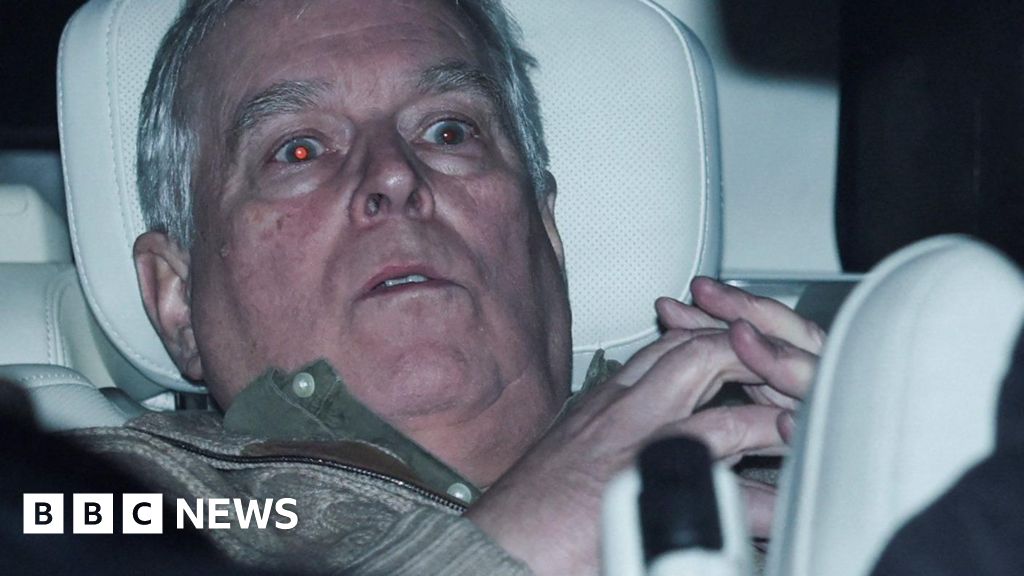 Shell-shocked, haunted photo of Andrew will be part of how arrest is remembered - BBC
