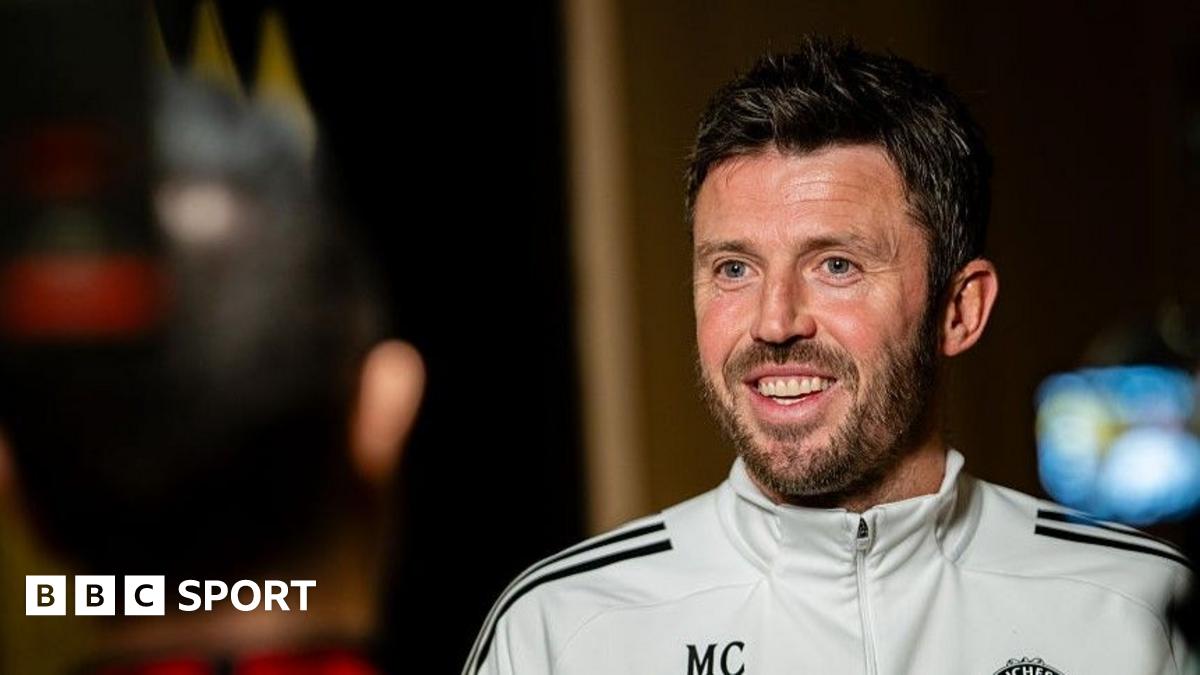 Manchester United head coach Michael Carrick has been nominated for the January Premier League manager of the month award