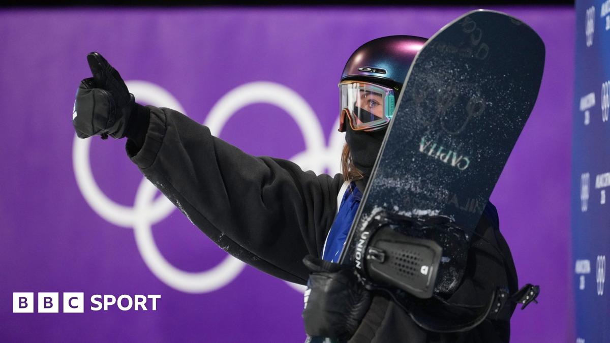 Mia Brookes gives a thumbs up