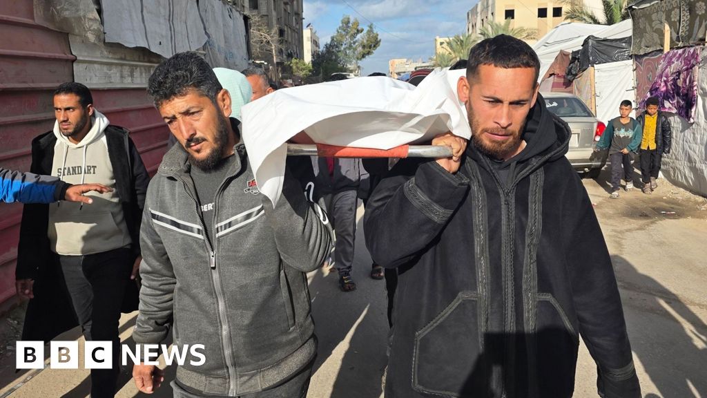 Israeli strikes kill 20 in Gaza, hospitals say, after soldier wounded by gunfire - BBC