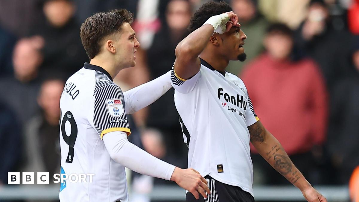 Derby County 2-0 Swansea City: Brewster and Agyemang strike as Rams boost play-off hopes