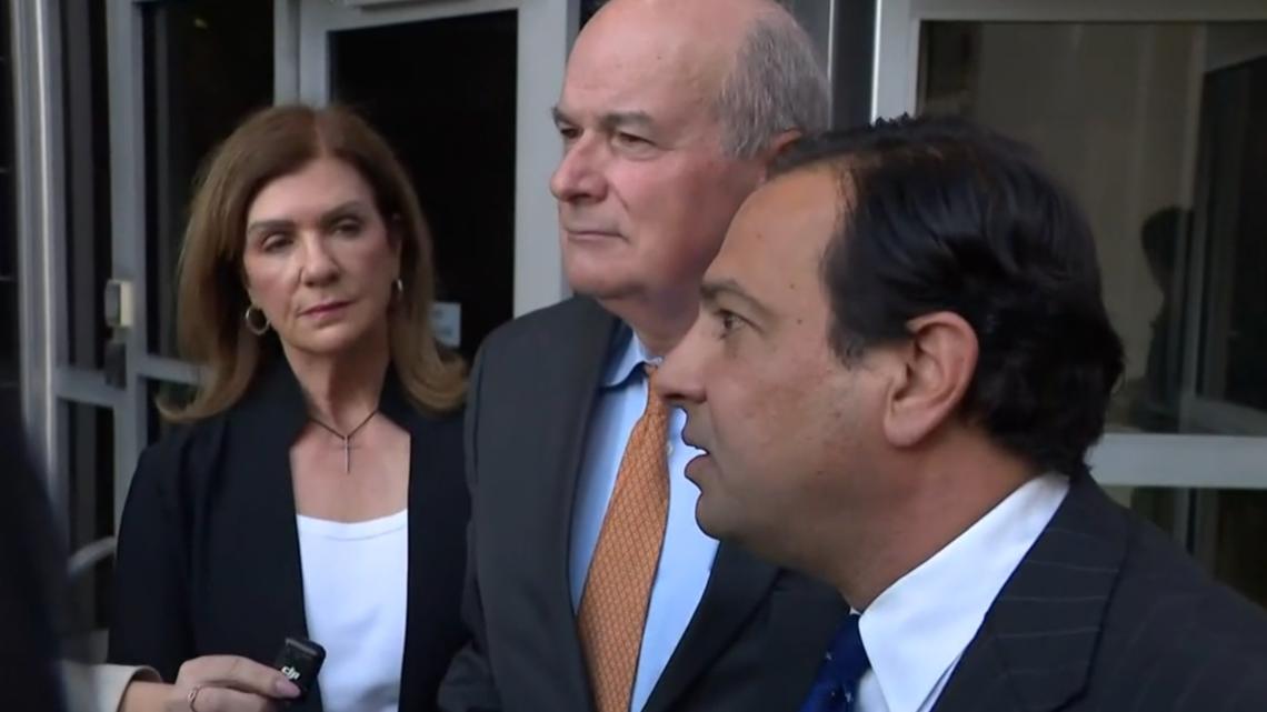 Houston doctor indicted for allegedly altering medical records, making patients ineligible for organ transplants