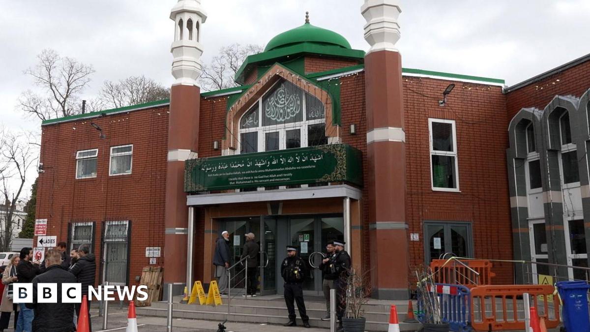 Cruz Beckham on stage