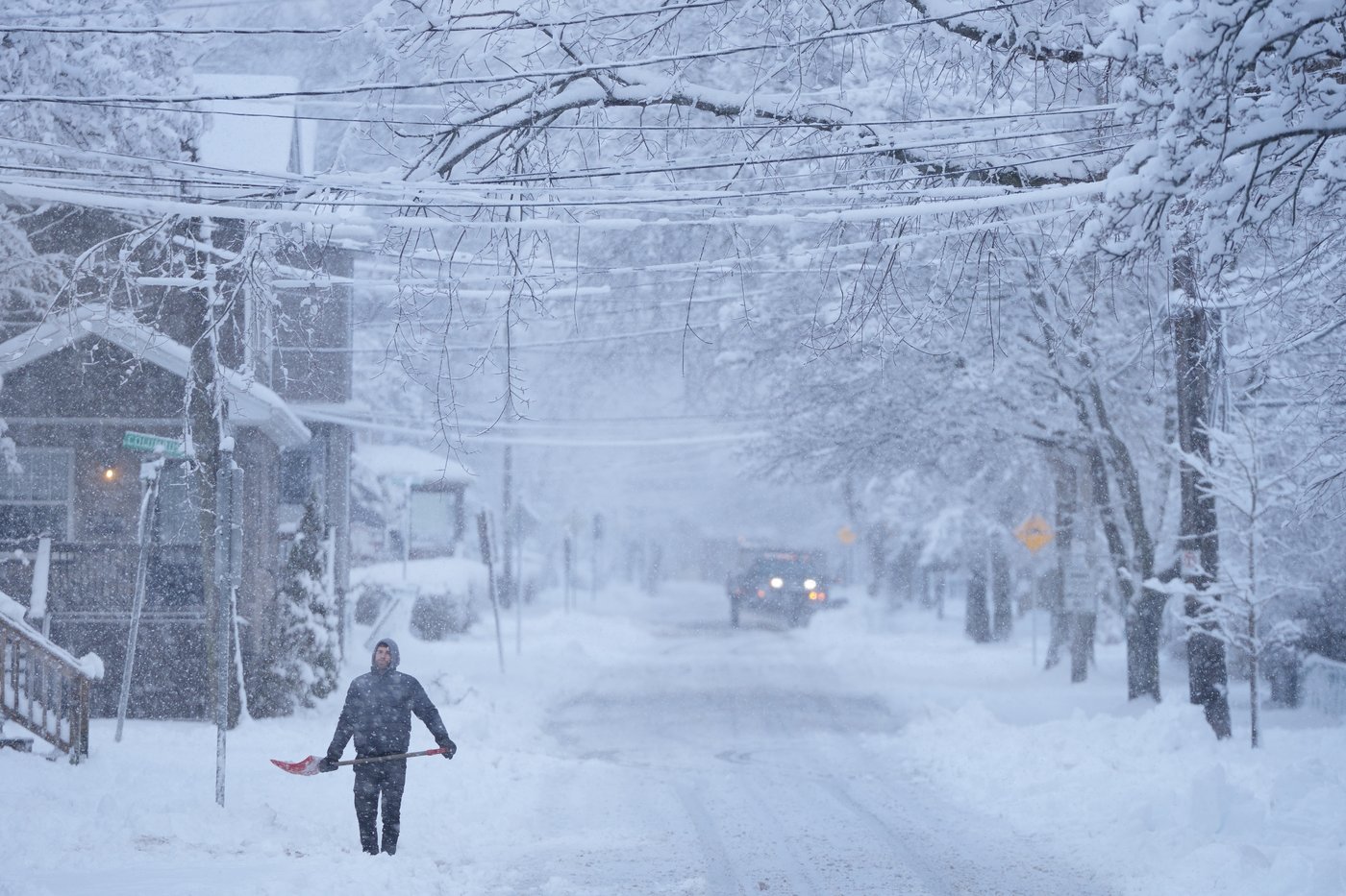 Latest storm hits N.S. with blast of winter weather: delays and school cancellations