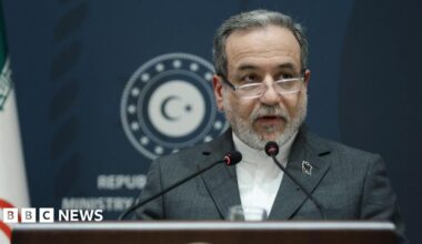 Iranian Foreign Minister Abbas Araghchi attends a news conference with his Turkish counterpart in Istanbul, Turkey (30 January 2026)
