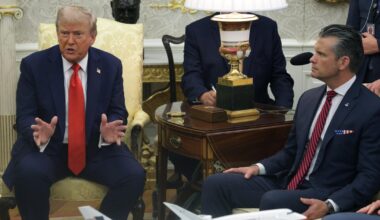 U.S. Air Force VIP fleet being repainted in Trump's preferred palette, sources say